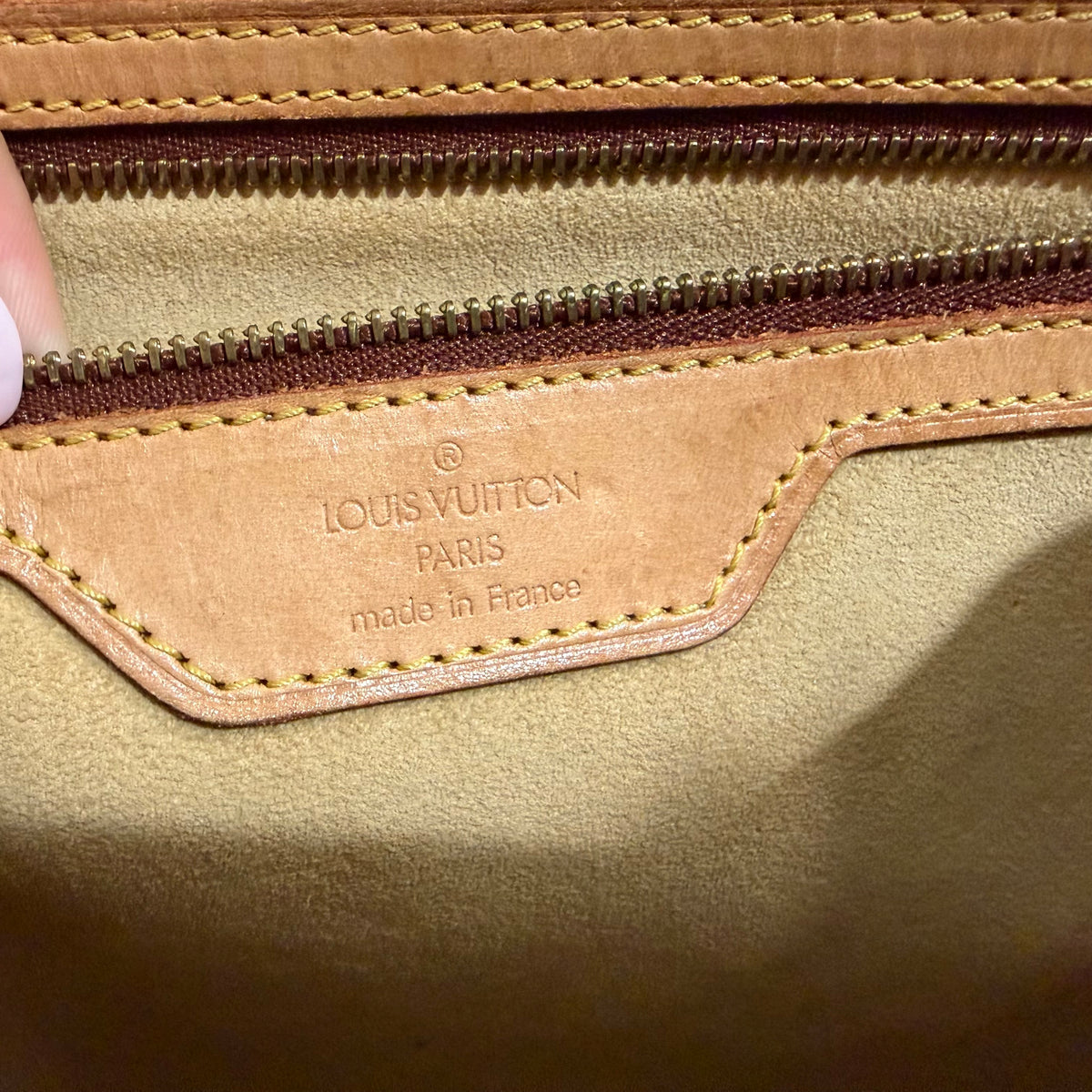 #109 LOUIS VUITTON Babylone Tote
