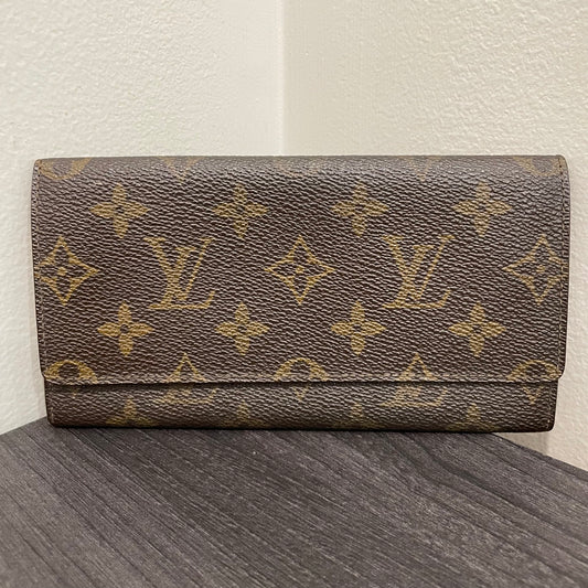 #199 LOUIS VUITTON Monogram Bi-fold Long Wallet