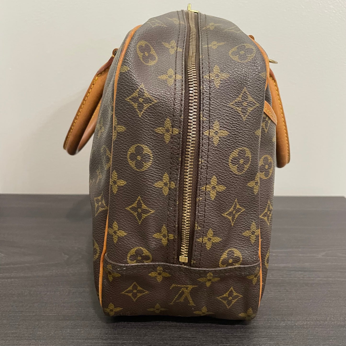 SOLD! Louis Vuitton Monogram Deauville