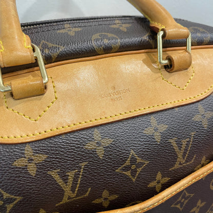 SOLD! Louis Vuitton Monogram Deauville