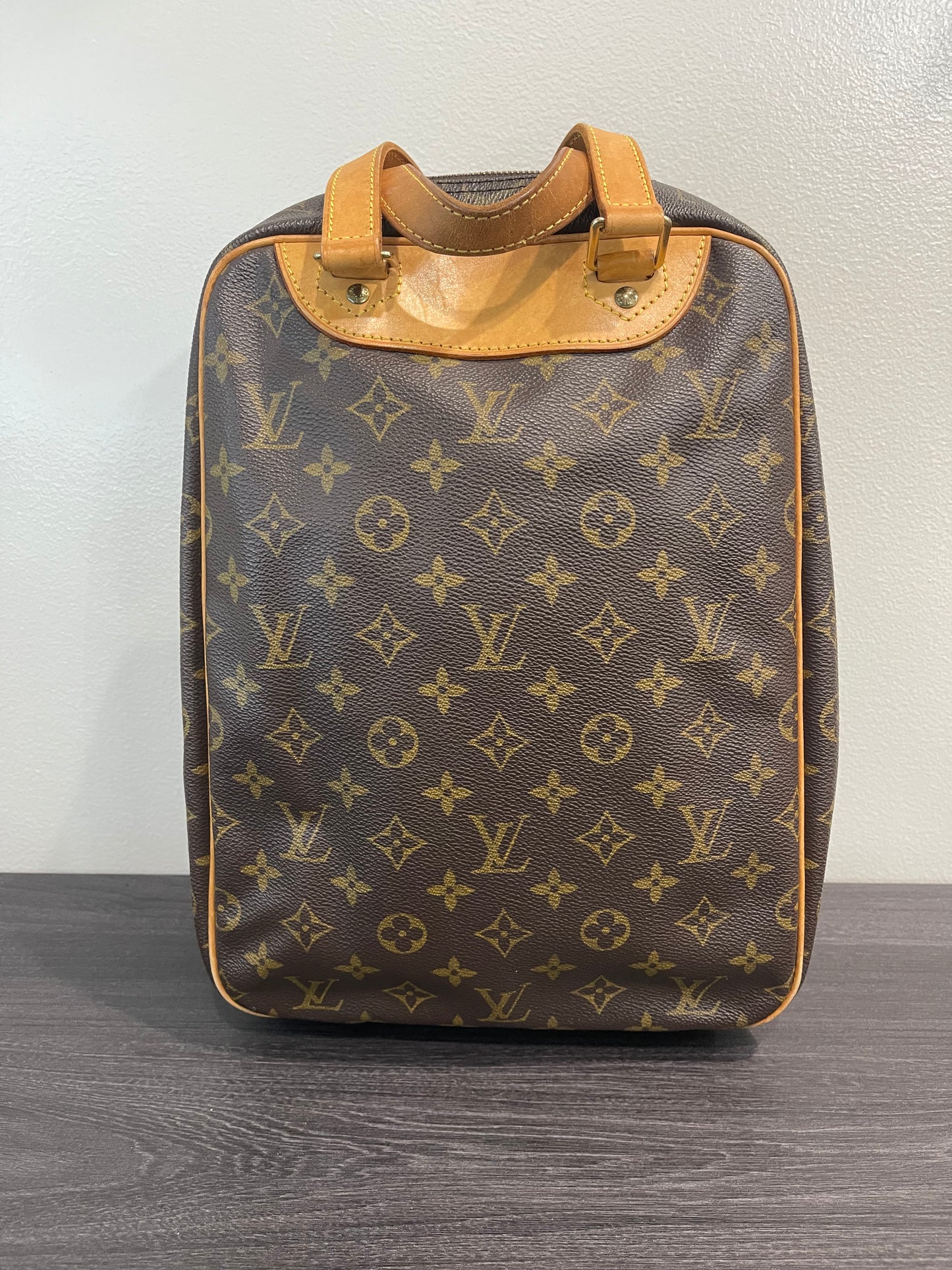 SOLD! Louis Vuitton Monogram Excursion Bag