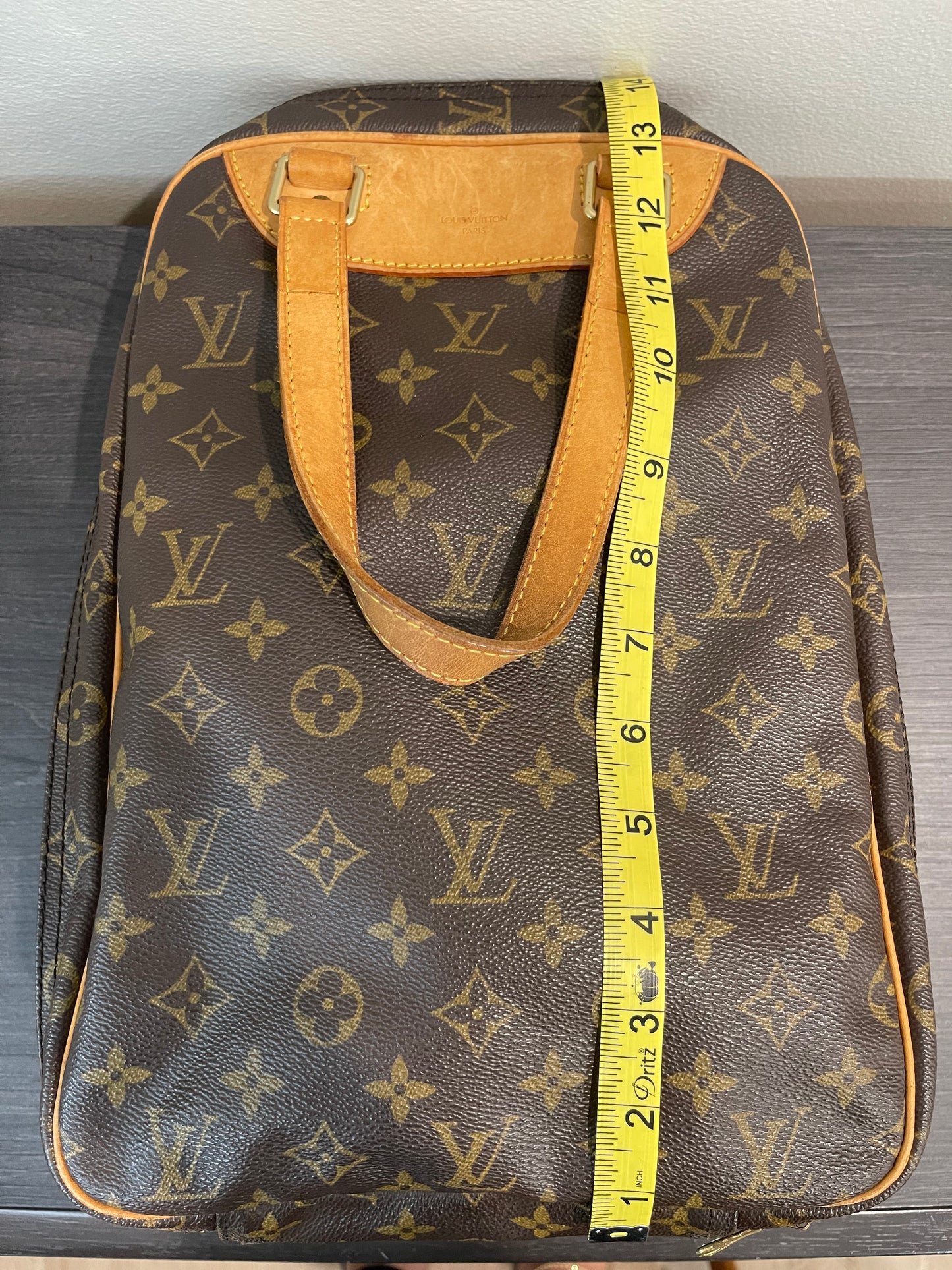 SOLD! Louis Vuitton Monogram Excursion Bag