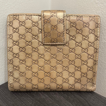 #181 GUCCI GG Leather Compact Wallet