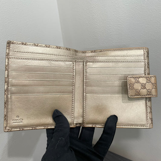 #181 GUCCI GG Leather Compact Wallet