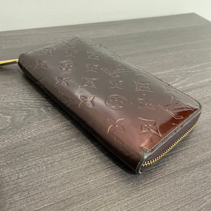 Louis Vuitton Vernis Zippy Wallet