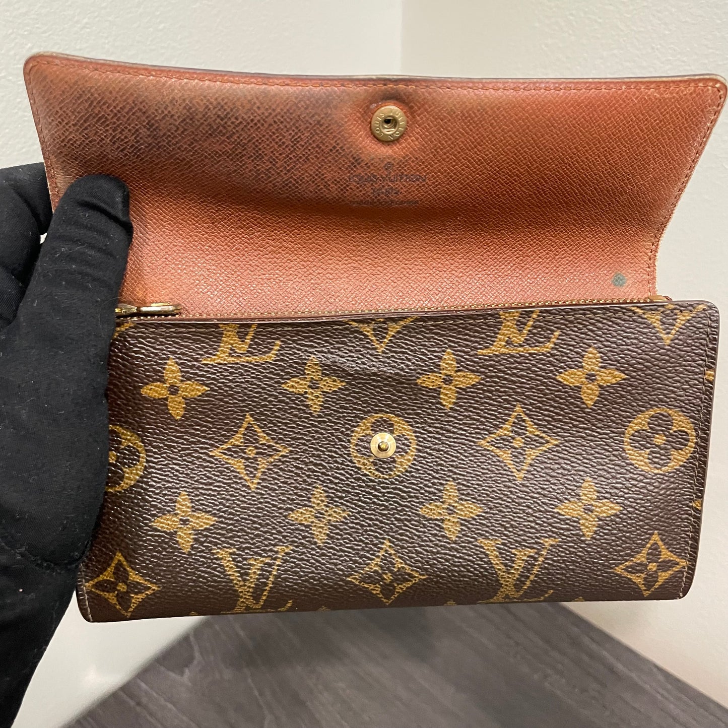 #194 LOUIS VUITTON Monogram Long Wallet