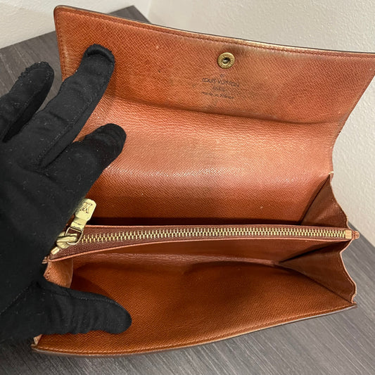 #195 LOUIS VUITTON Monogram Long Wallet