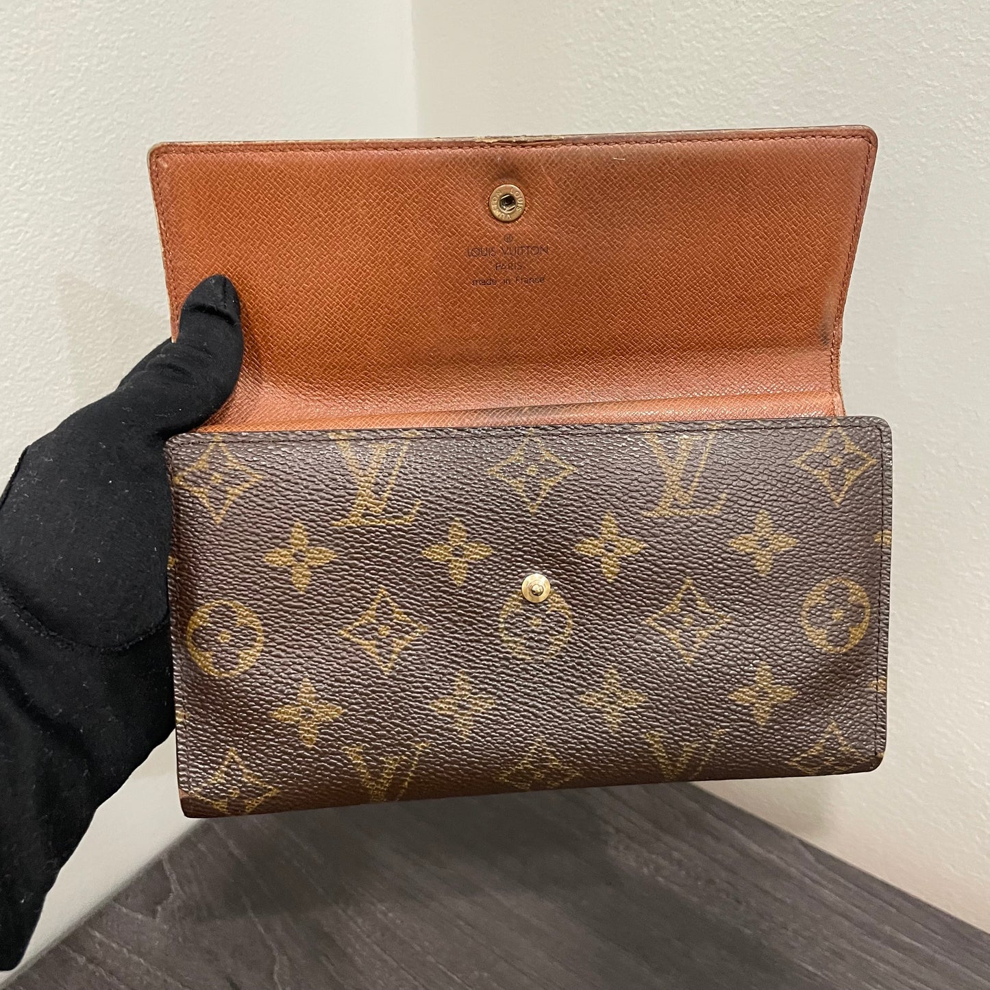 #198 LOUIS VUITTON Monogram Tri-fold Long Wallet