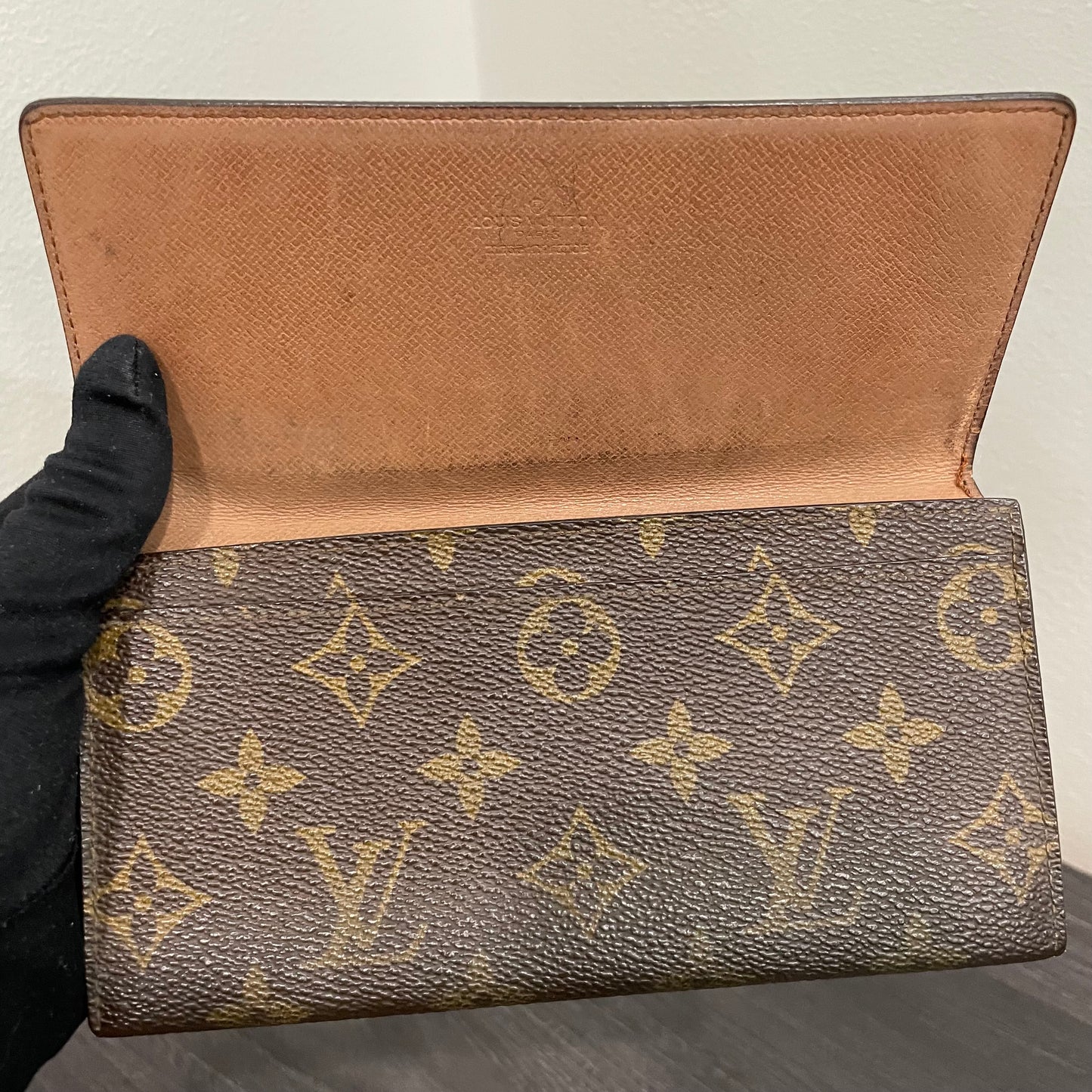 #199 LOUIS VUITTON Monogram Bi-fold Long Wallet