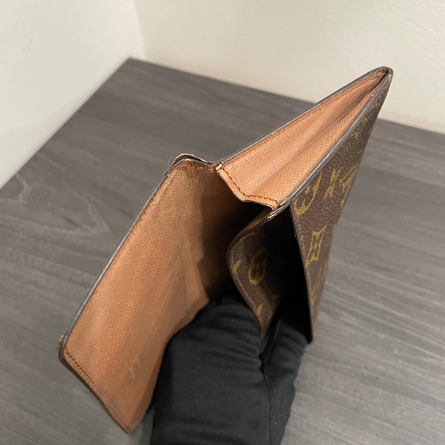 #199 LOUIS VUITTON Monogram Bi-fold Long Wallet