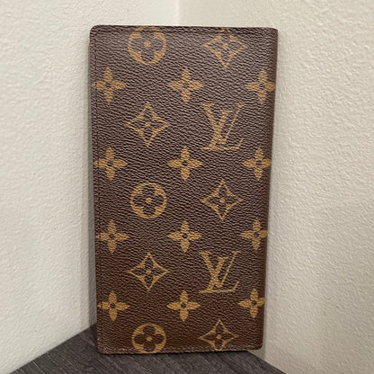 #201 LOUIS VUITTON Monogram Checkbook Holder