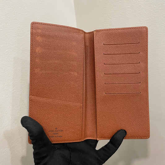 #201 LOUIS VUITTON Monogram Checkbook Holder