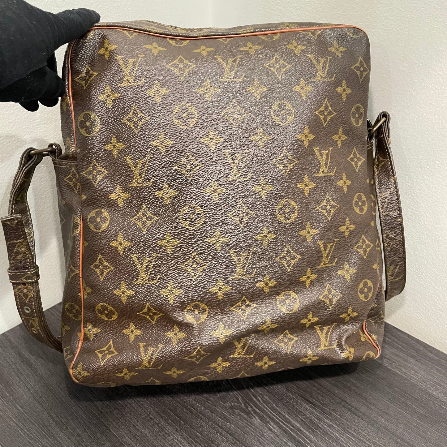 #605 LOUIS VUITTON Monogram Marceau GM