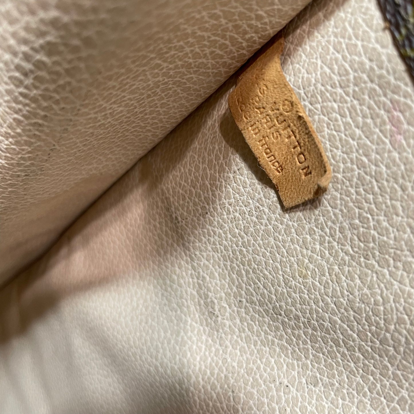 #608 LOUIS VUITTON Monogram Sac Plat