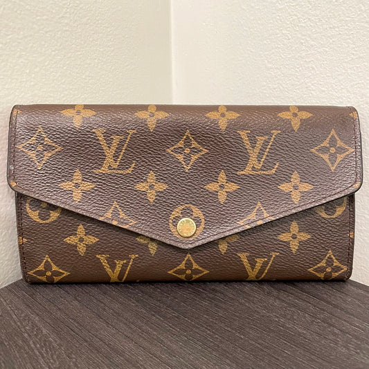 July-9 BAG DROP (Subscriber Price $150) Louis Vuitton Monogram Sarah Fuchsia Wallet