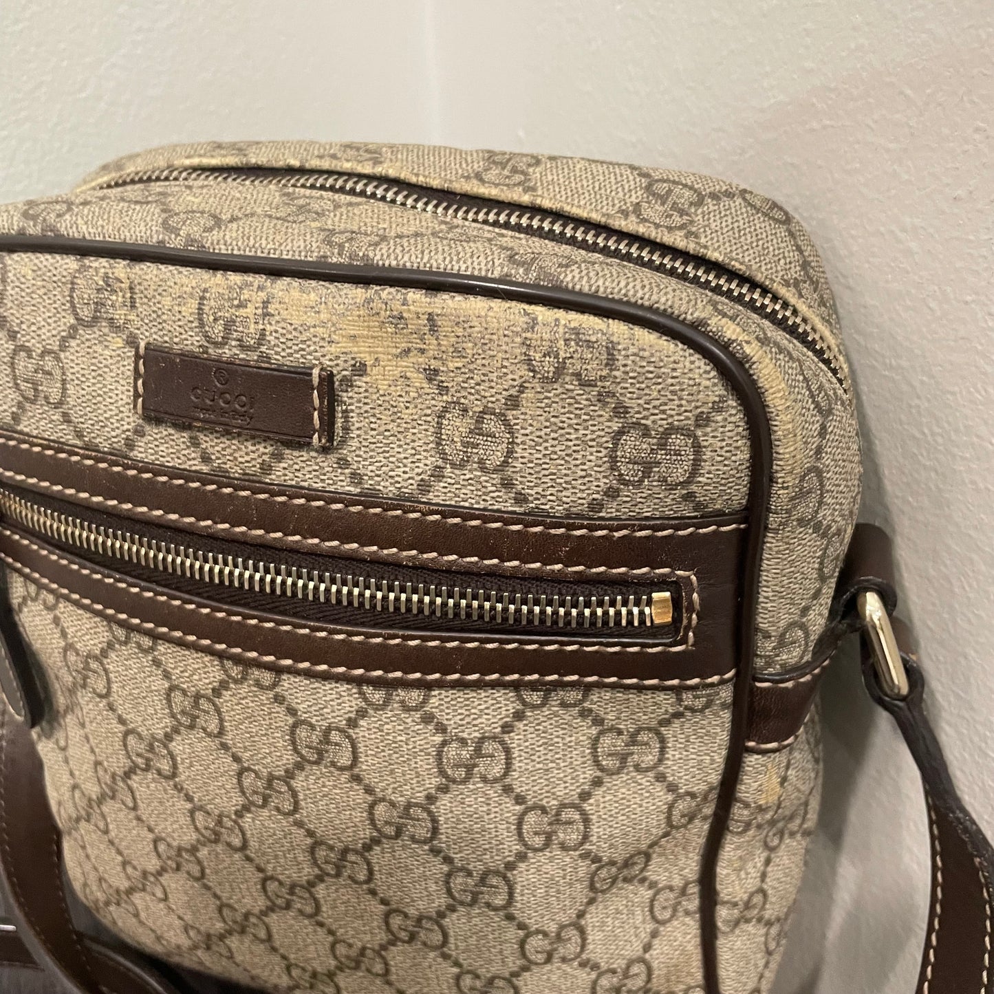 #703 GUCCI GG Canvas Crossbody