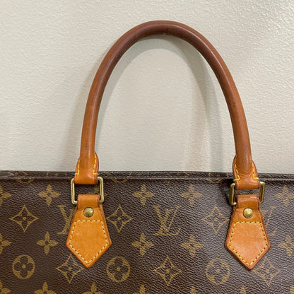 #706 LOUIS VUITTON Sac Plat