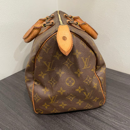 #707 LOUIS VUITTON Speedy 30