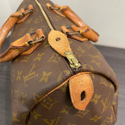 #707 LOUIS VUITTON Speedy 30