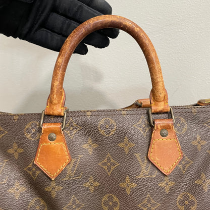 #708 LOUIS VUITTON Speedy 30