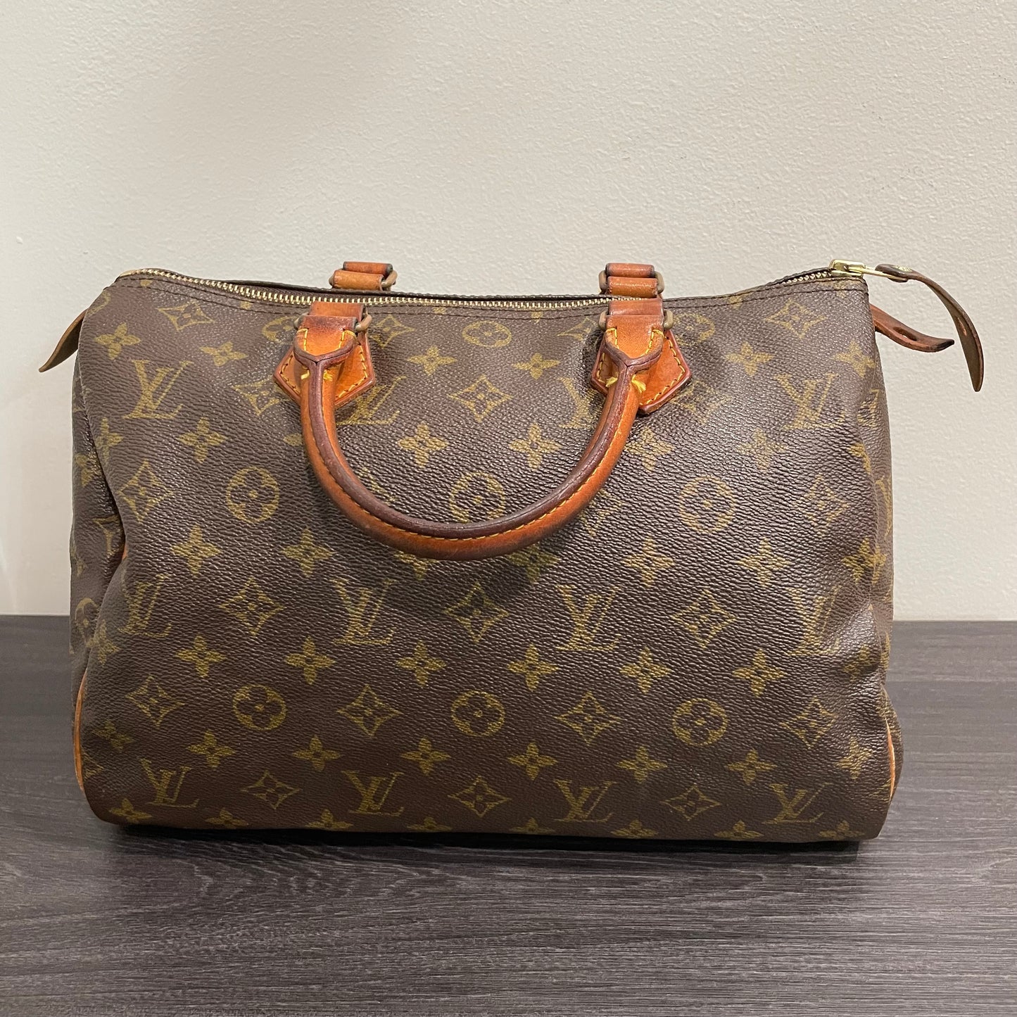 #709 LOUIS VUITTON Speedy 30