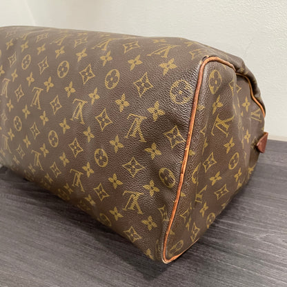 #710 LOUIS VUITTON Speedy 40