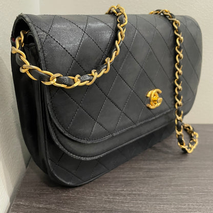 #716 CHANEL Classic Double Flap Quilted Lambskin Leather Shoulder Bag (24 kt gold-plated hardware)