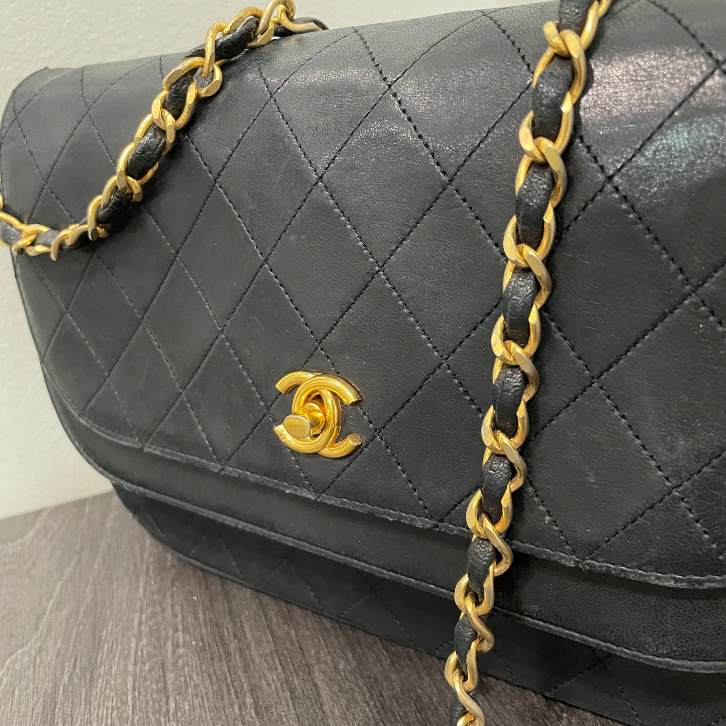 #716 CHANEL Classic Double Flap Quilted Lambskin Leather Shoulder Bag (24 kt gold-plated hardware)