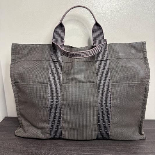 #1026 Hermès Toile Fourre-Tout MM Tote