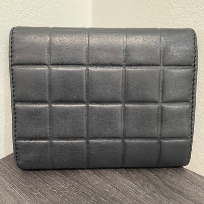 #101 CHANEL Black Leather Chocolate Bar Quilted Trifold Wallet