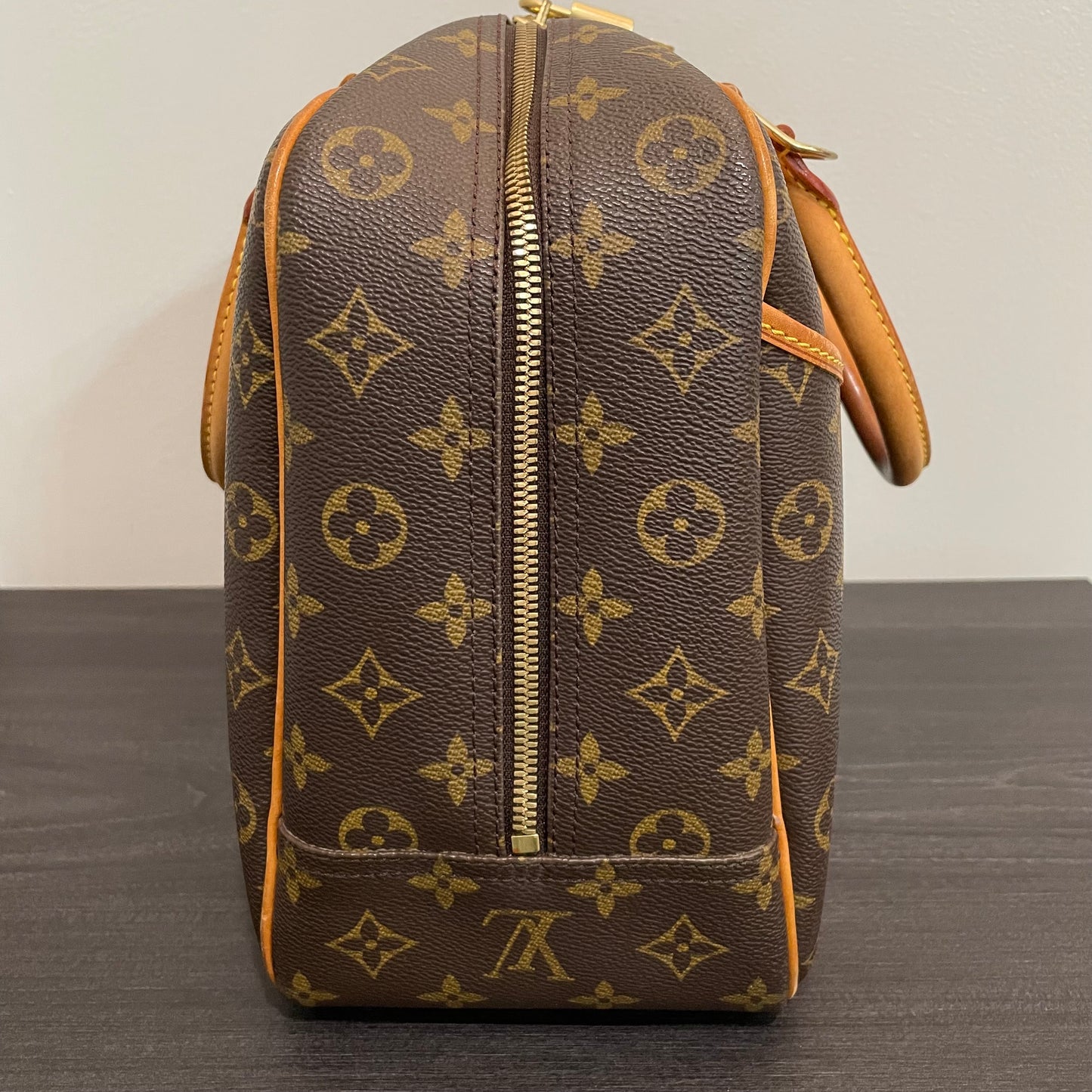 SOLD! Louis Vuitton Monogram Deauville with Lock & Key