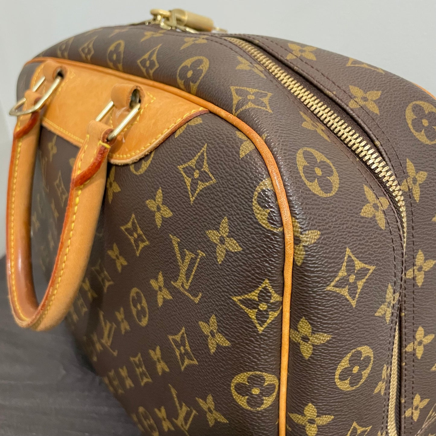 SOLD! Louis Vuitton Monogram Deauville with Lock & Key