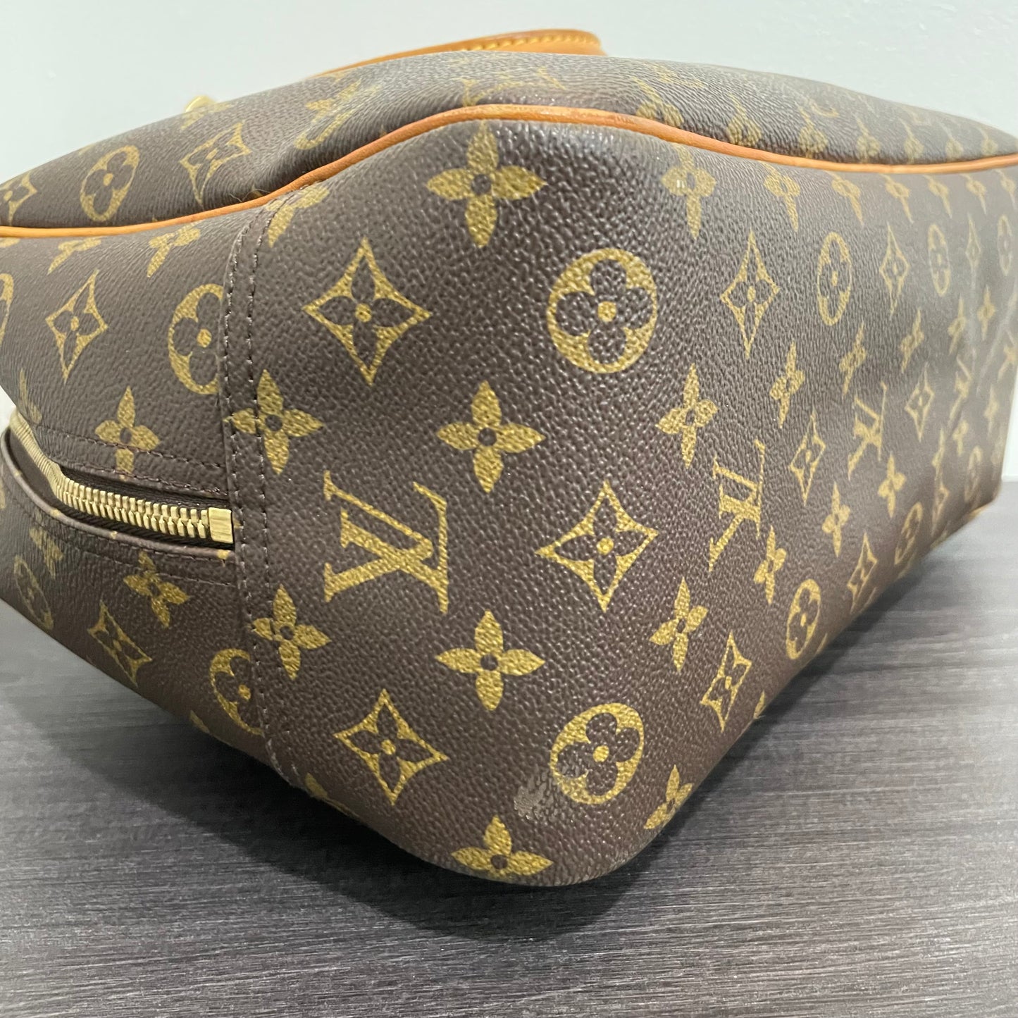 SOLD! Louis Vuitton Monogram Deauville with Lock & Key