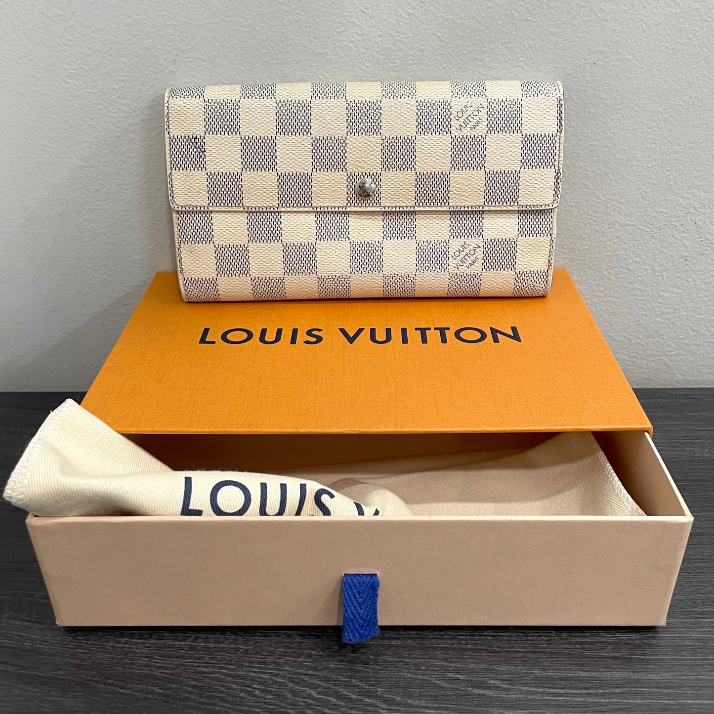 #111 LOUIS VUITTON Damier Azur Long Wallet with Dust Bag & Box