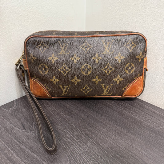 #1045 LOUIS VUITTON Monogram Pouch