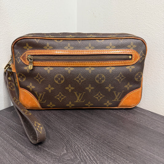 #1046 LOUIS VUITTON Monogram Pouch
