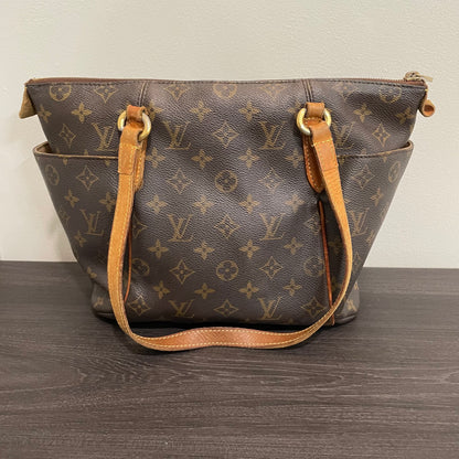 SOLD! Louis Vuitton Monogram Totally PM