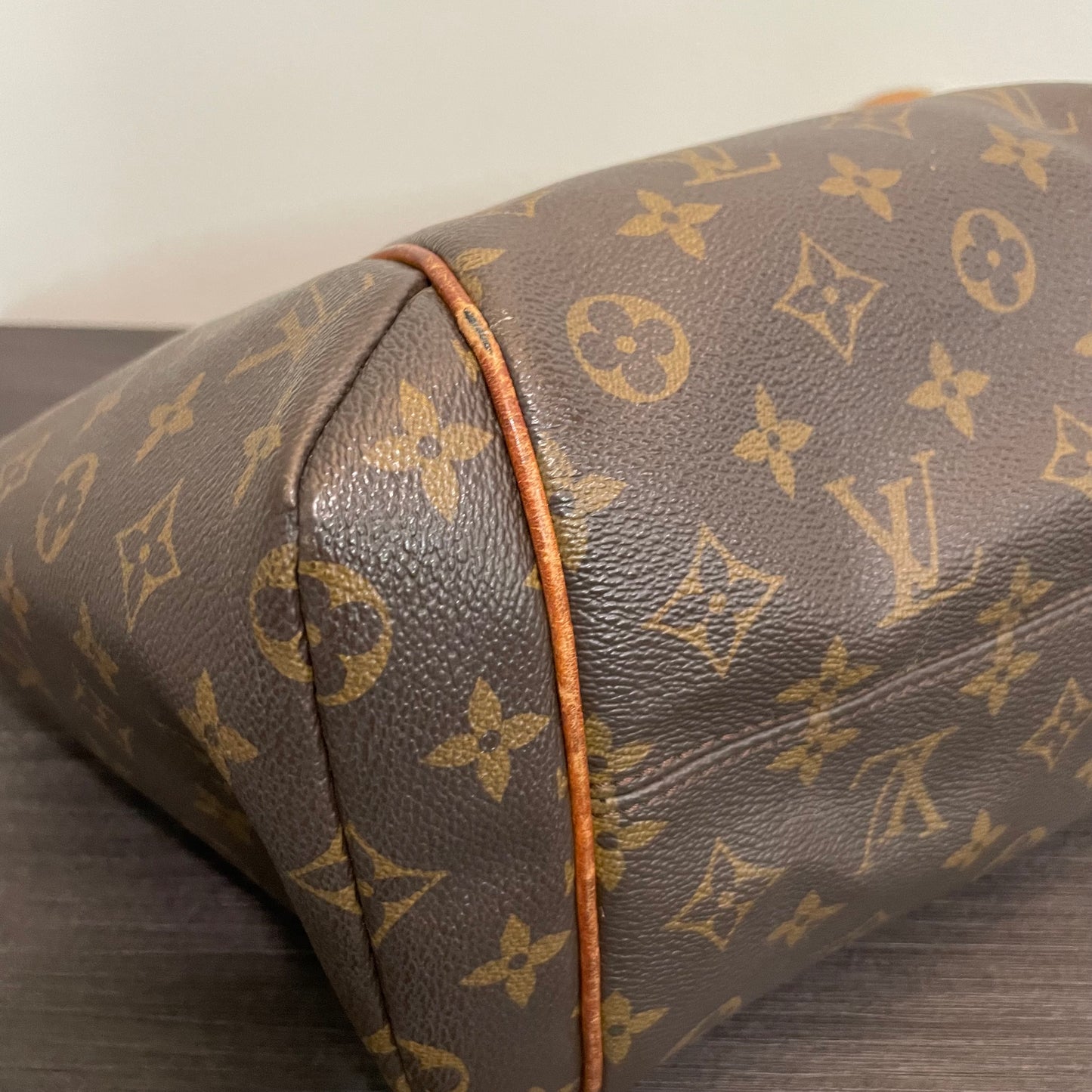 SOLD! Louis Vuitton Monogram Totally PM