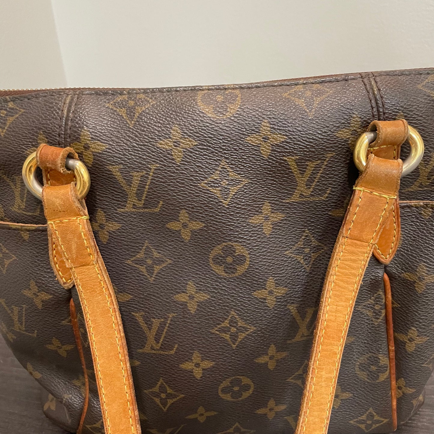 SOLD! Louis Vuitton Monogram Totally PM