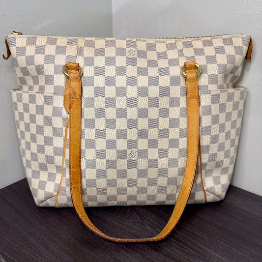 #1053 LOUIS VUITTON Damier Azur Totally MM (TOP PICK!)
