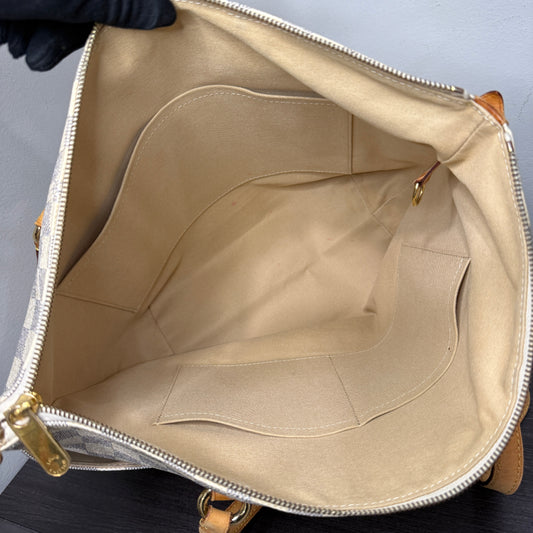 #1053 LOUIS VUITTON Damier Azur Totally MM (TOP PICK!)