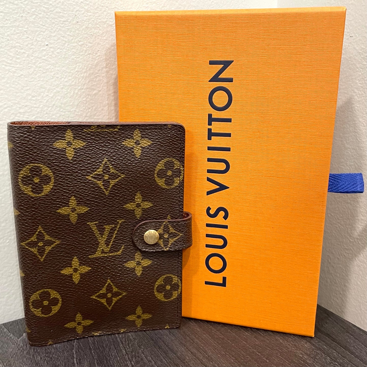 #123 LOUIS VUITTON Monogram Agenda PM & Box