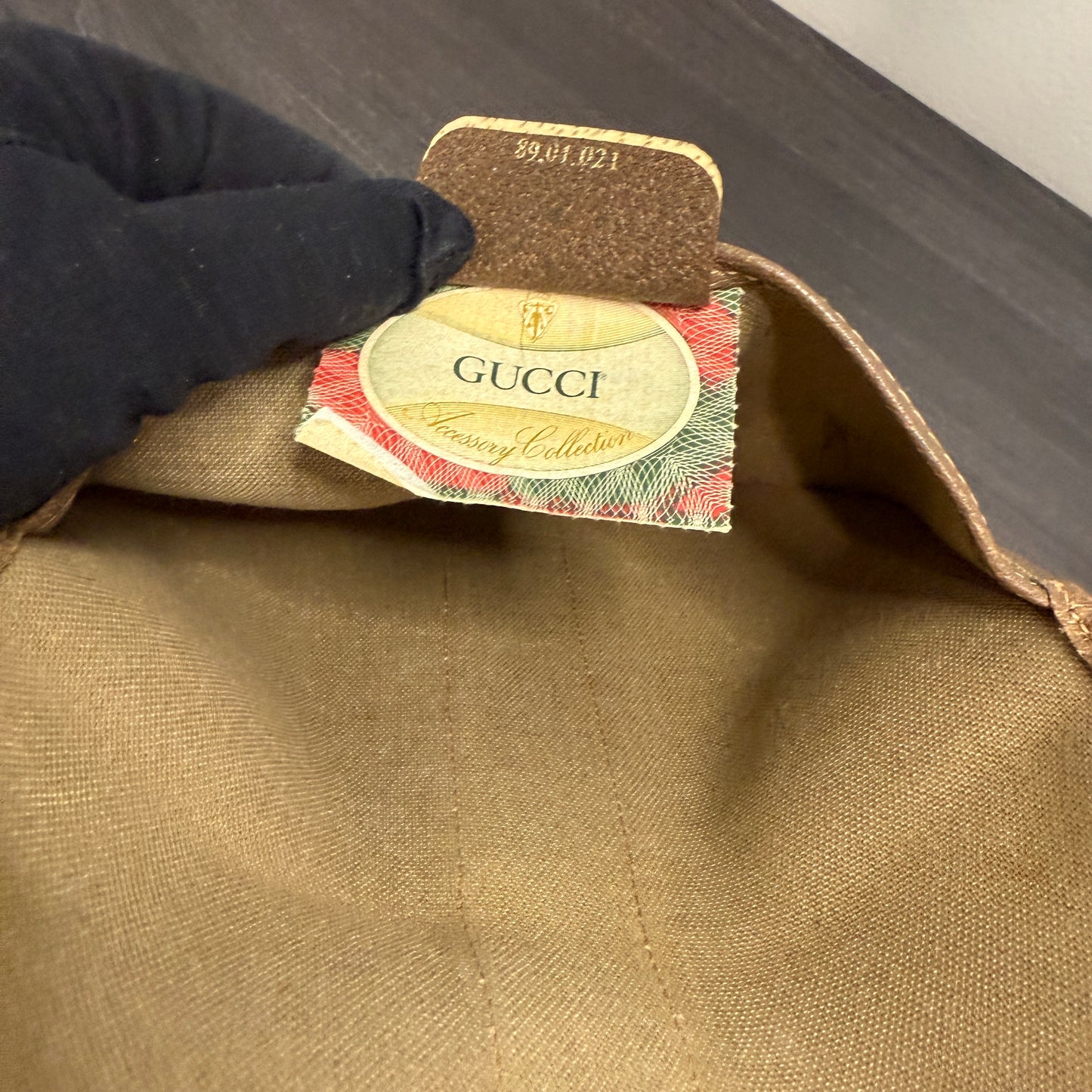 #1060 GUCCI GG Coated Canvas Pouch (TOP PICK!)