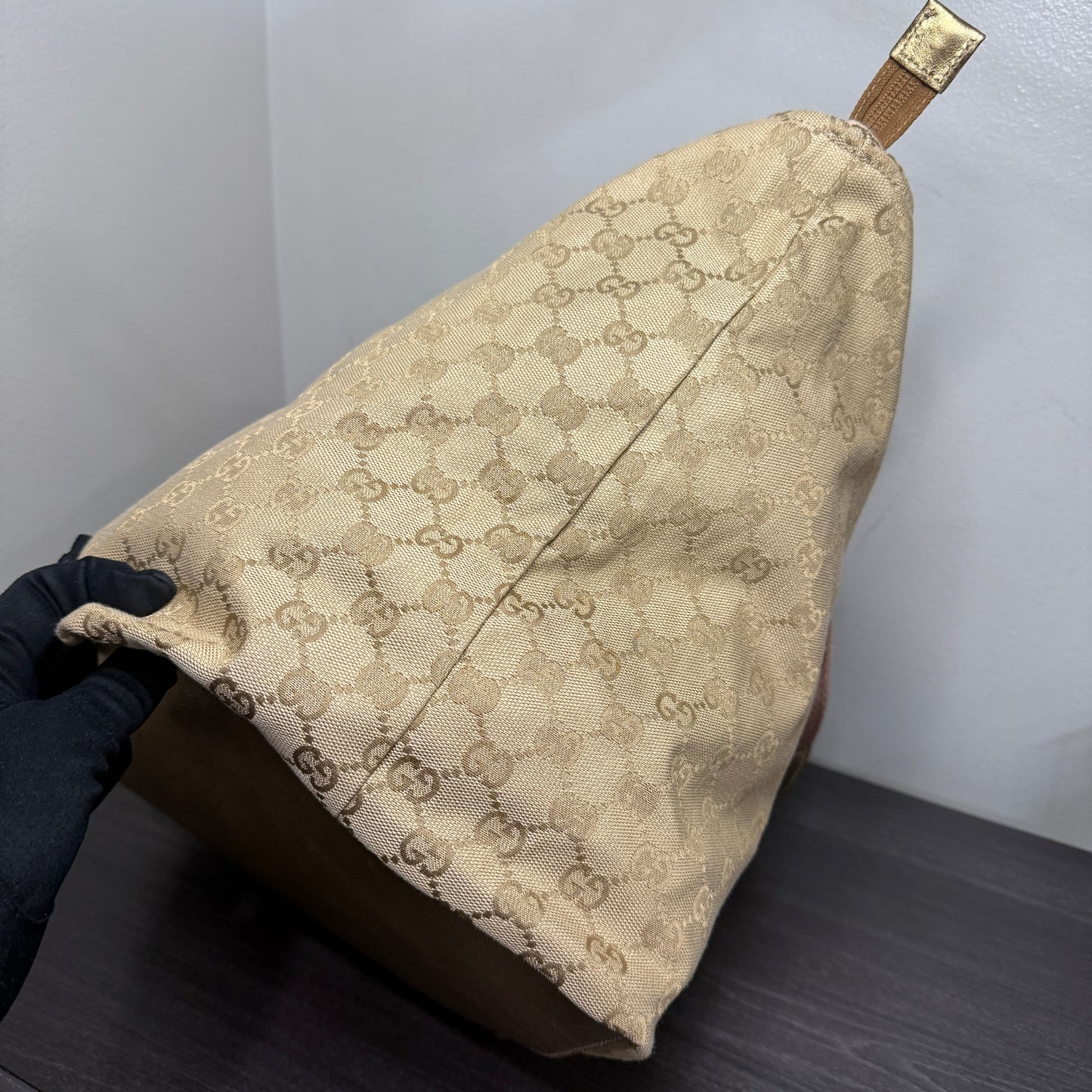 CLEARANCE #1064 GUCCI GG Canvas Tote (TOP PICK!)
