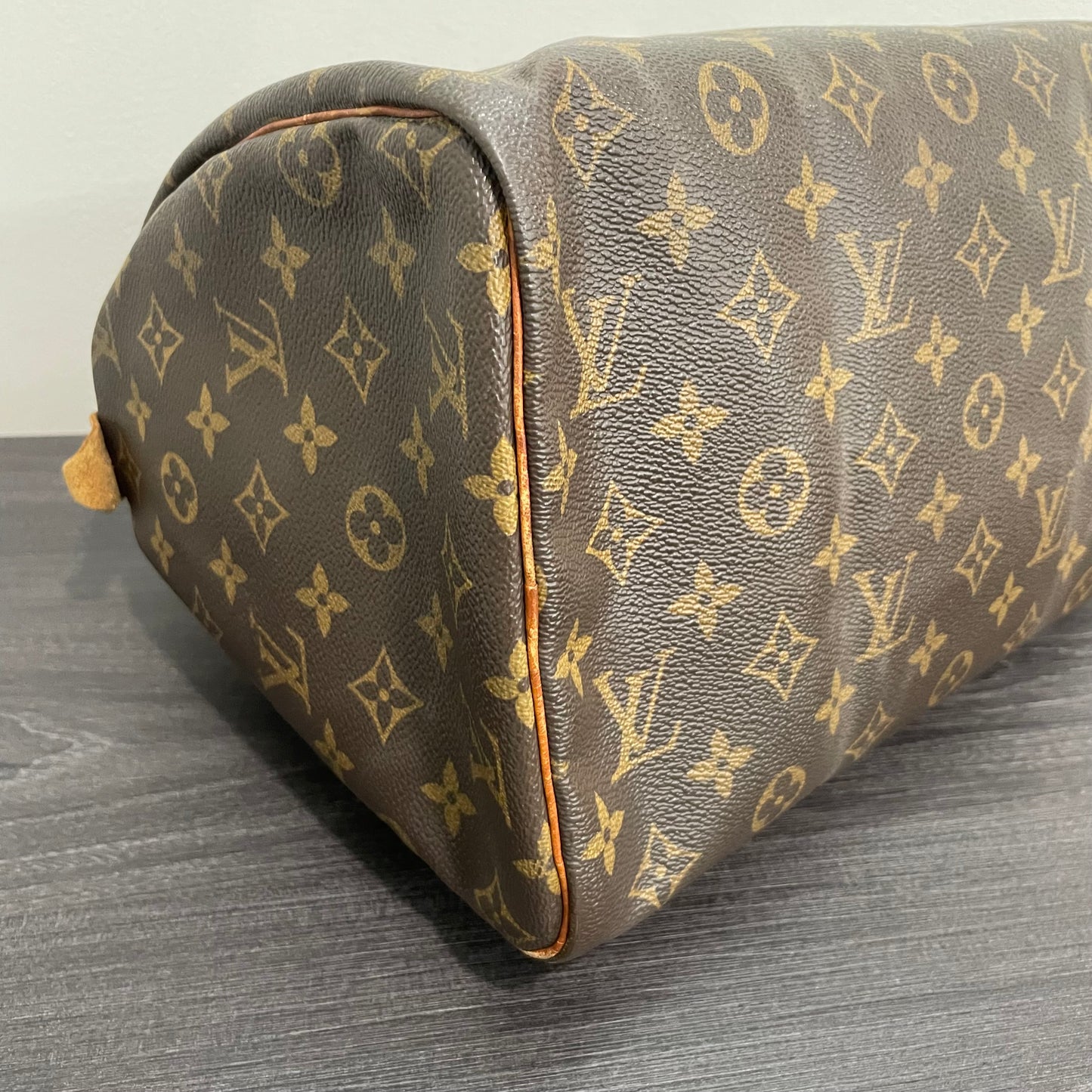 SOLD! Louis Vuitton Monogram Speedy 30