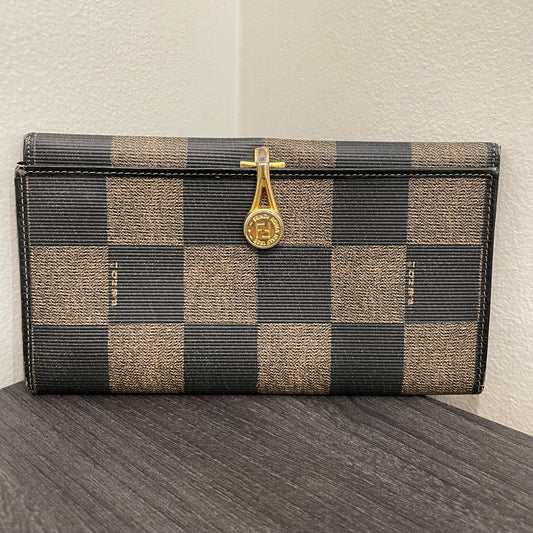 #147 FENDI Canvas Long Wallet