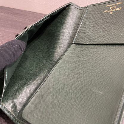 #164 LOUIS VUITTON Green Leather Long Flap Wallet