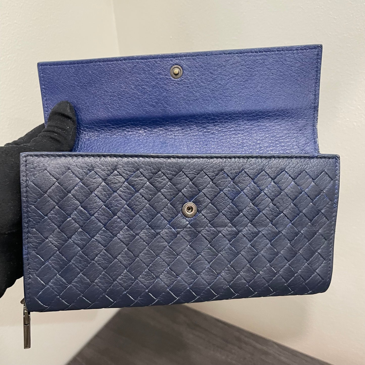 #172 BOTTEGA VENETA Navy Leather Weave Long Wallet