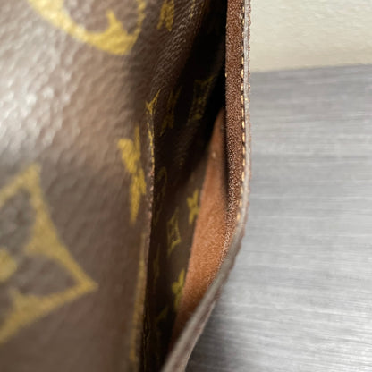 SOLD! Louis Vuitton Monogram Saint Cloud PM