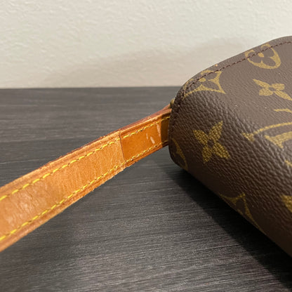 SOLD! Louis Vuitton Monogram Saint Cloud PM